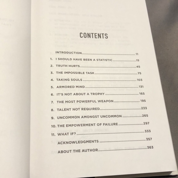 Can't Hurt Me: Master Your Mind and Defy the Odds Book - Picture 6 of 9